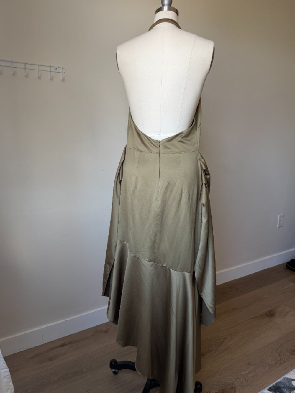ASOS Sage Green Halter Dress | Draped Wrap Style | Asymmetrical Midi | M - Picture 4 of 7